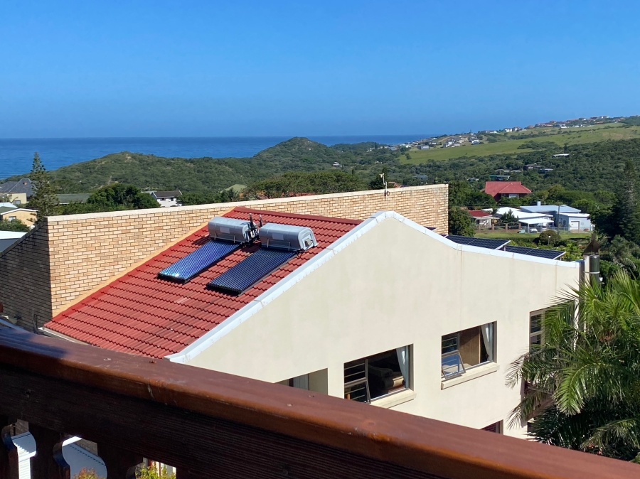 5 Bedroom Property for Sale in Cintsa East Eastern Cape